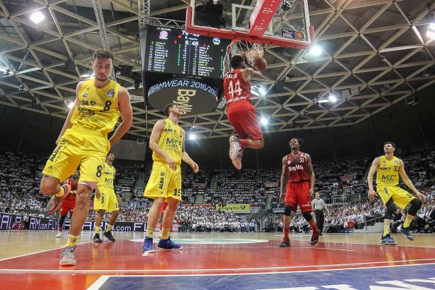 珍贵的金牌 珍贵的金牌