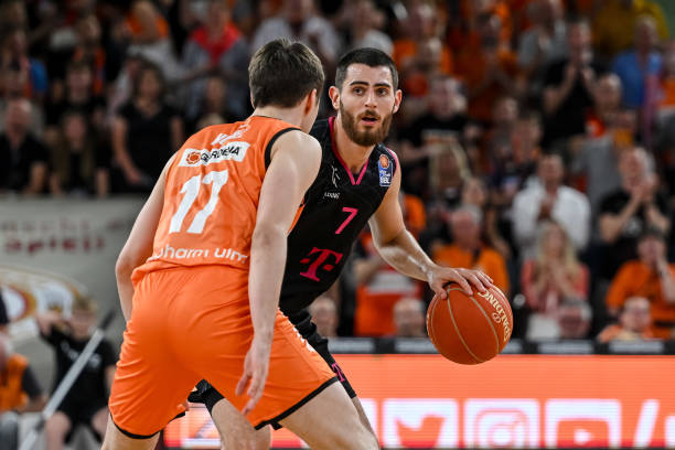 向在转会上 向在转会上